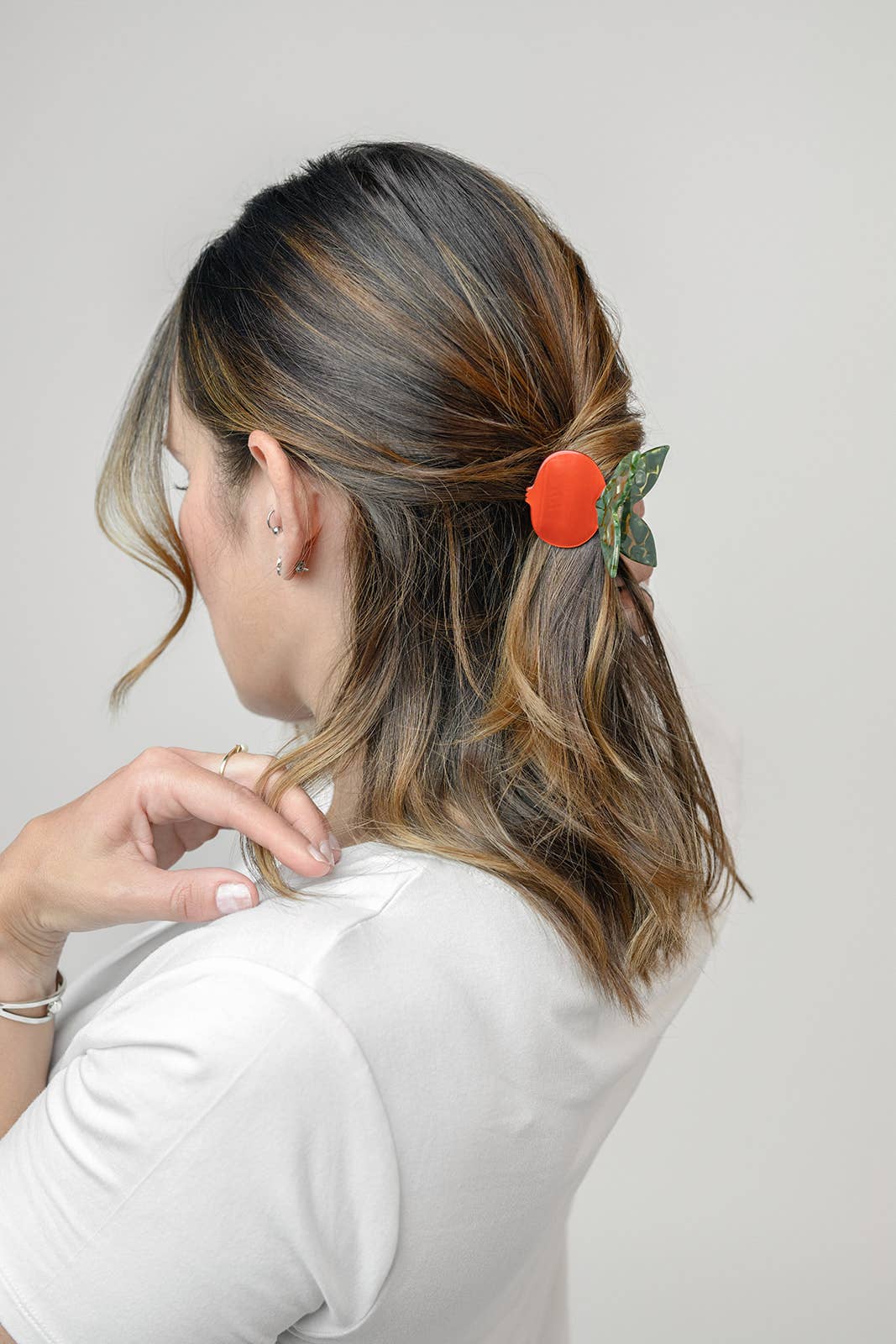 Pomegranate Claw - Red Fruit Hair Clip Butterfly Handle
