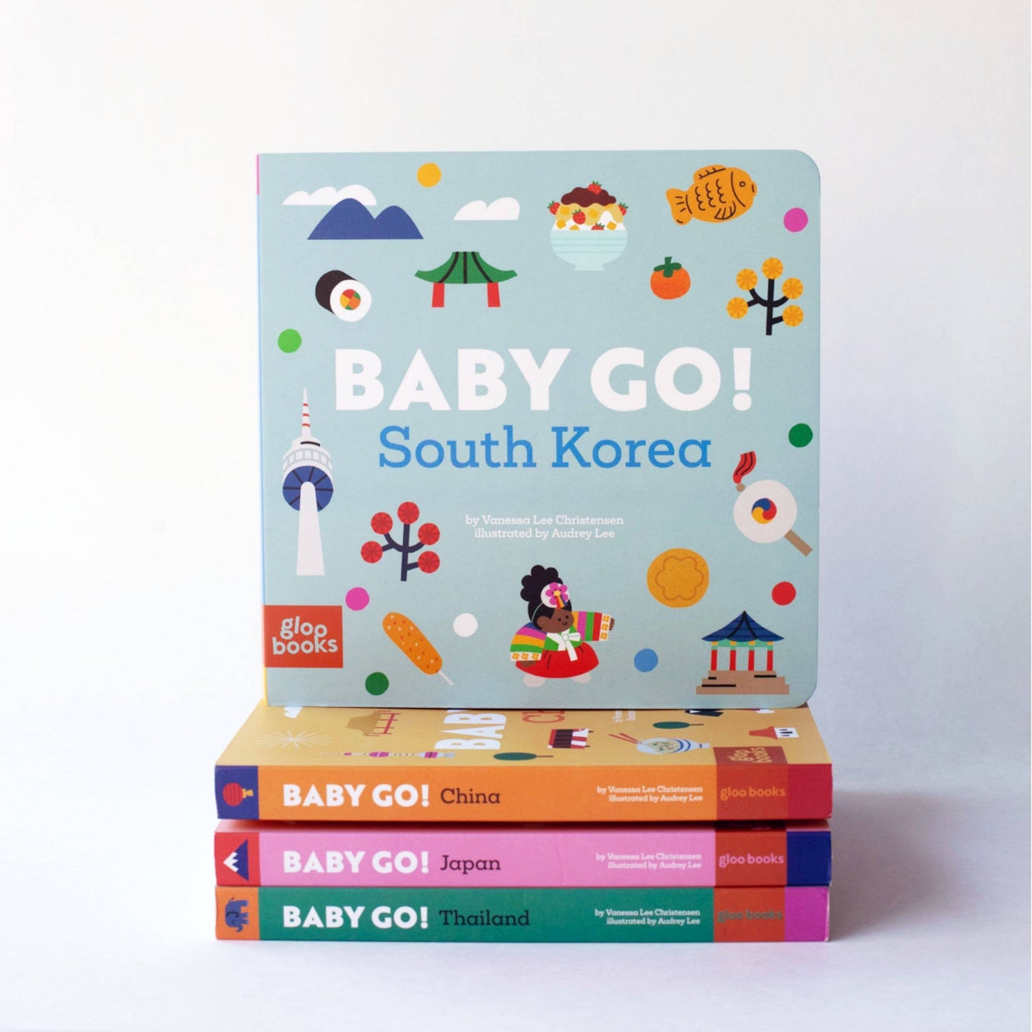 Baby Go! South Korea: A Board Book About Travel (Ages 0-4)
