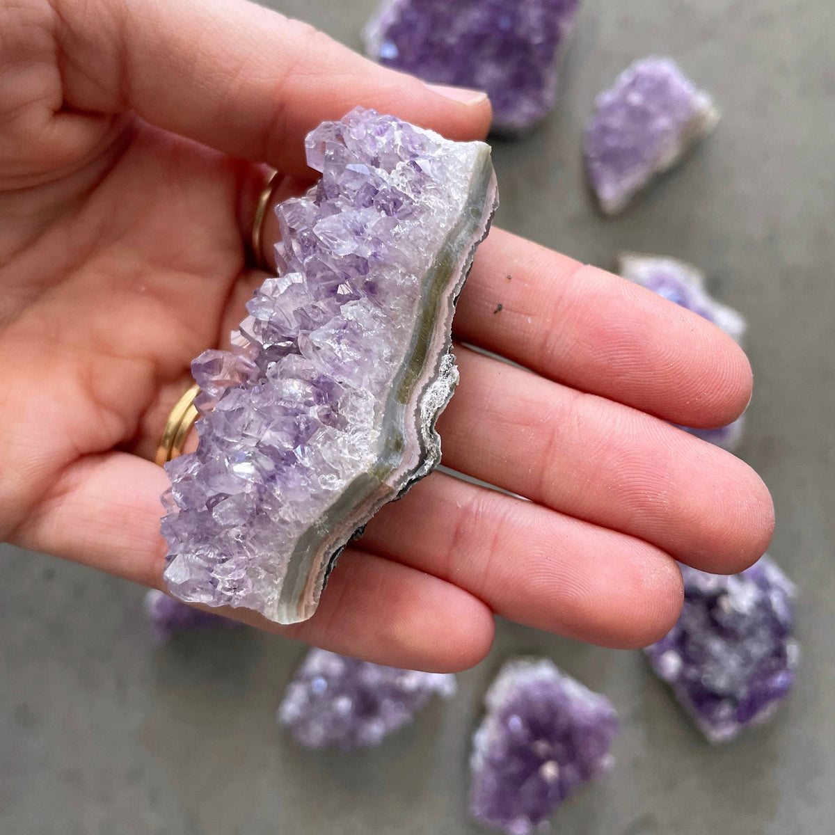 A/B Quality Amethyst Clusters 1lb lot (Crystals & Stones)
