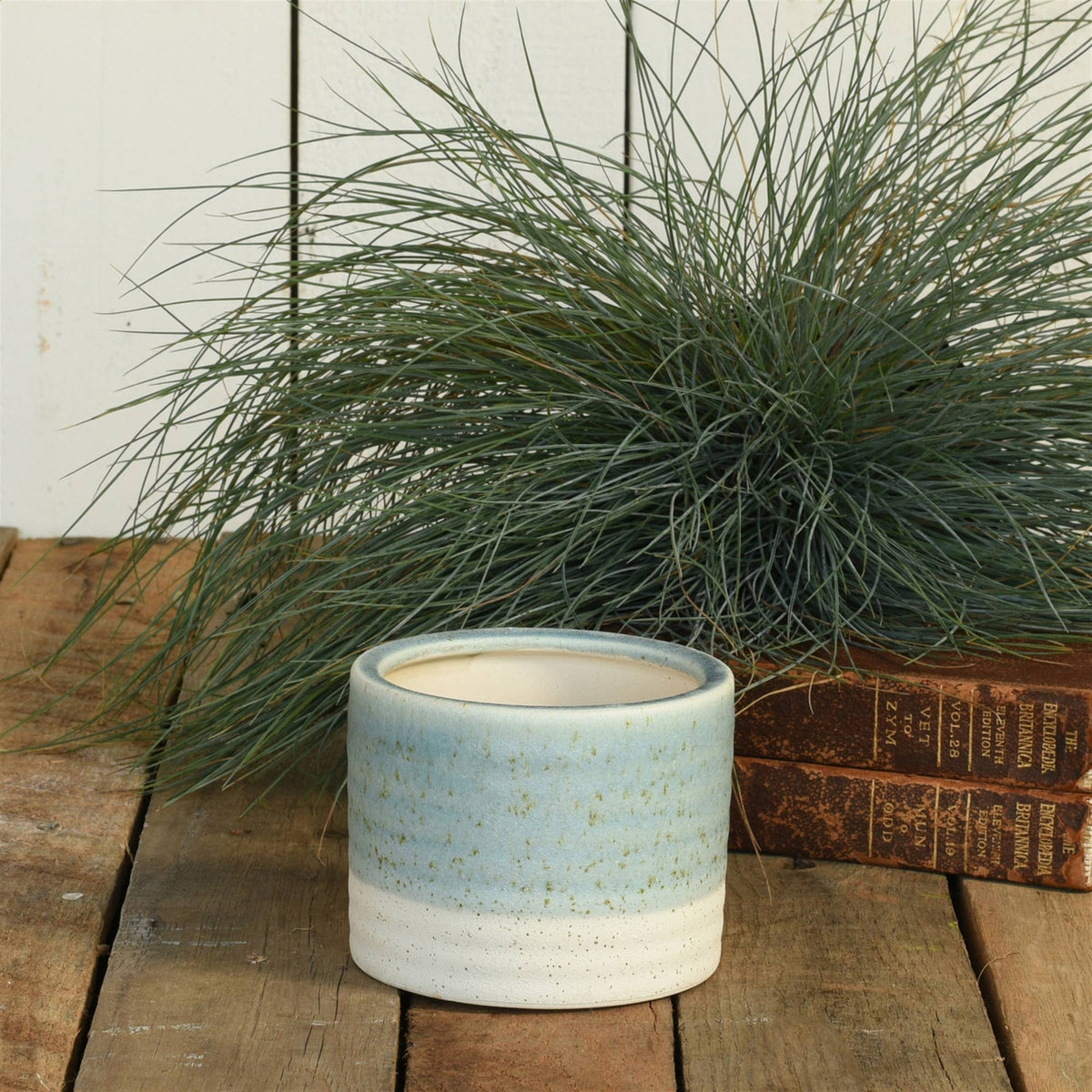 Isle Cachepot, Ceramic - Sm - Light Blue