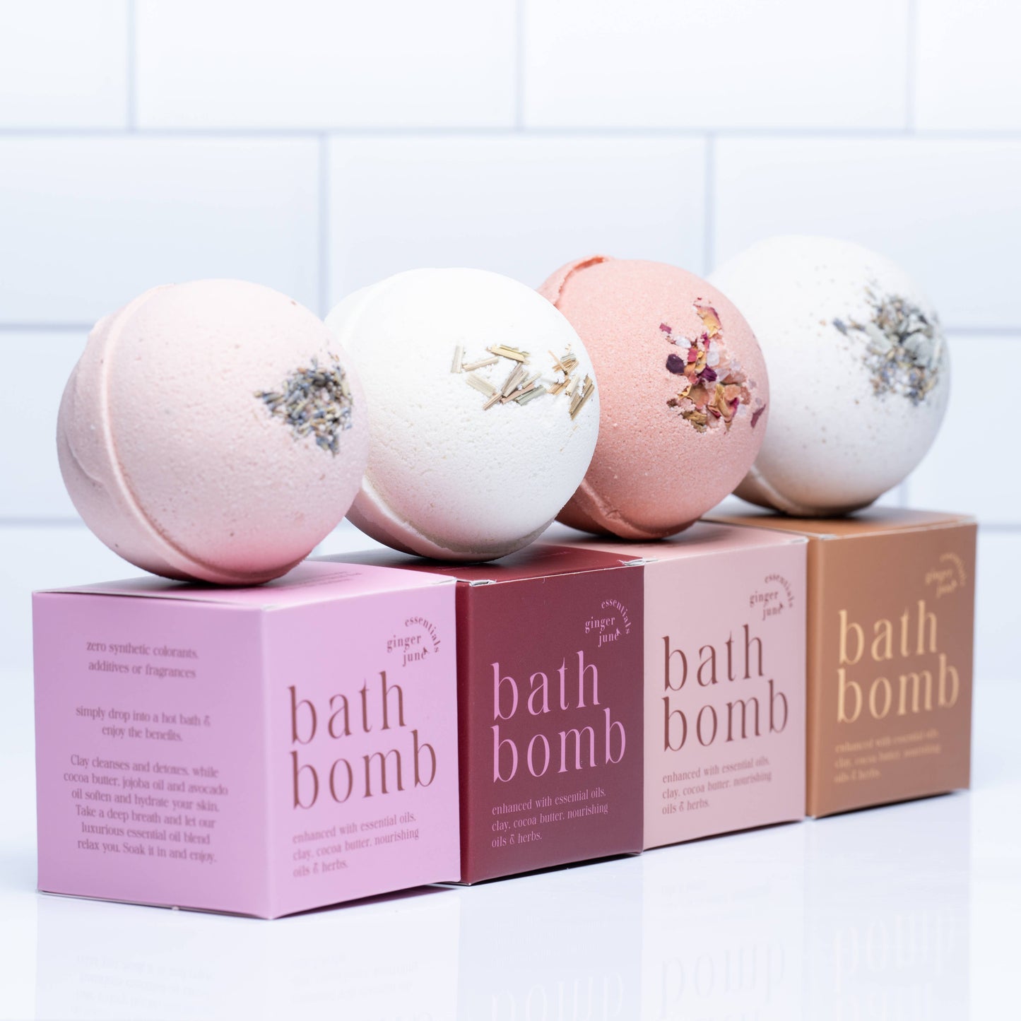PILLOW TALK • 100% BOTANICAL BATH BOMB •
