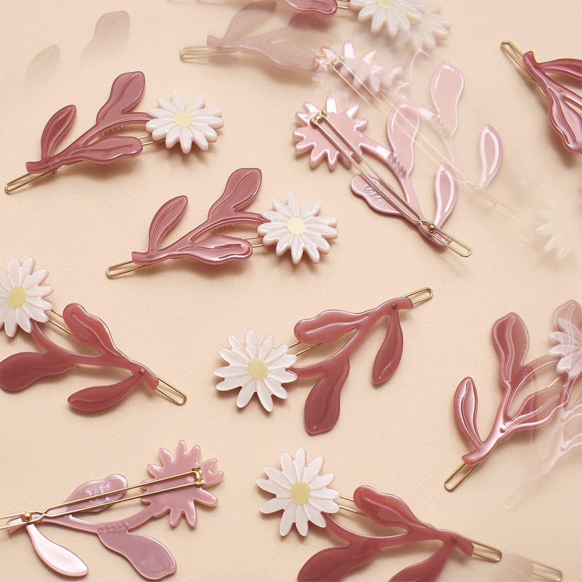 Marguerite Barrette Set - Daisy Flower Acetate Hair Clips