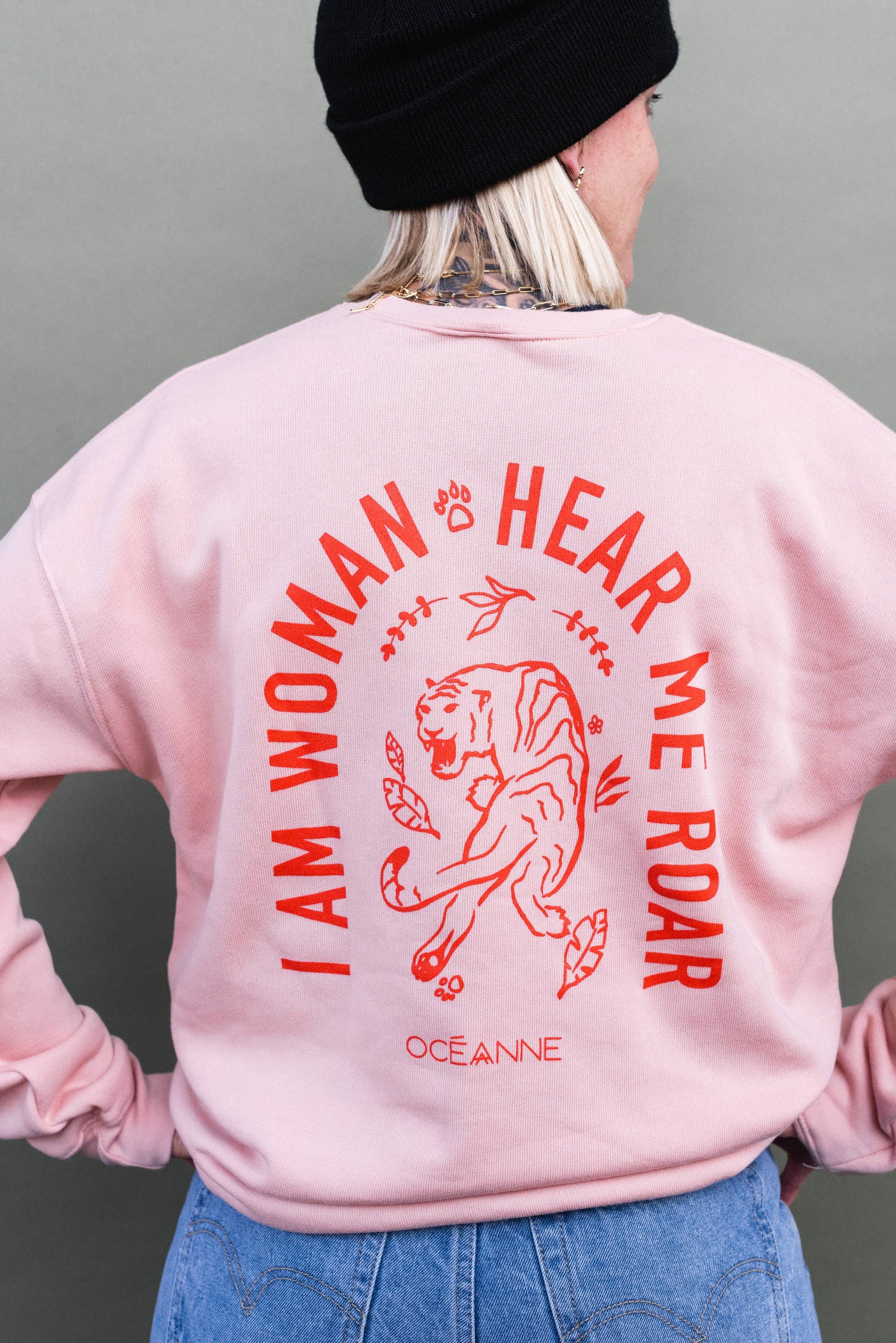 I am woman Hear Me Roar Graphic Sweatshirt