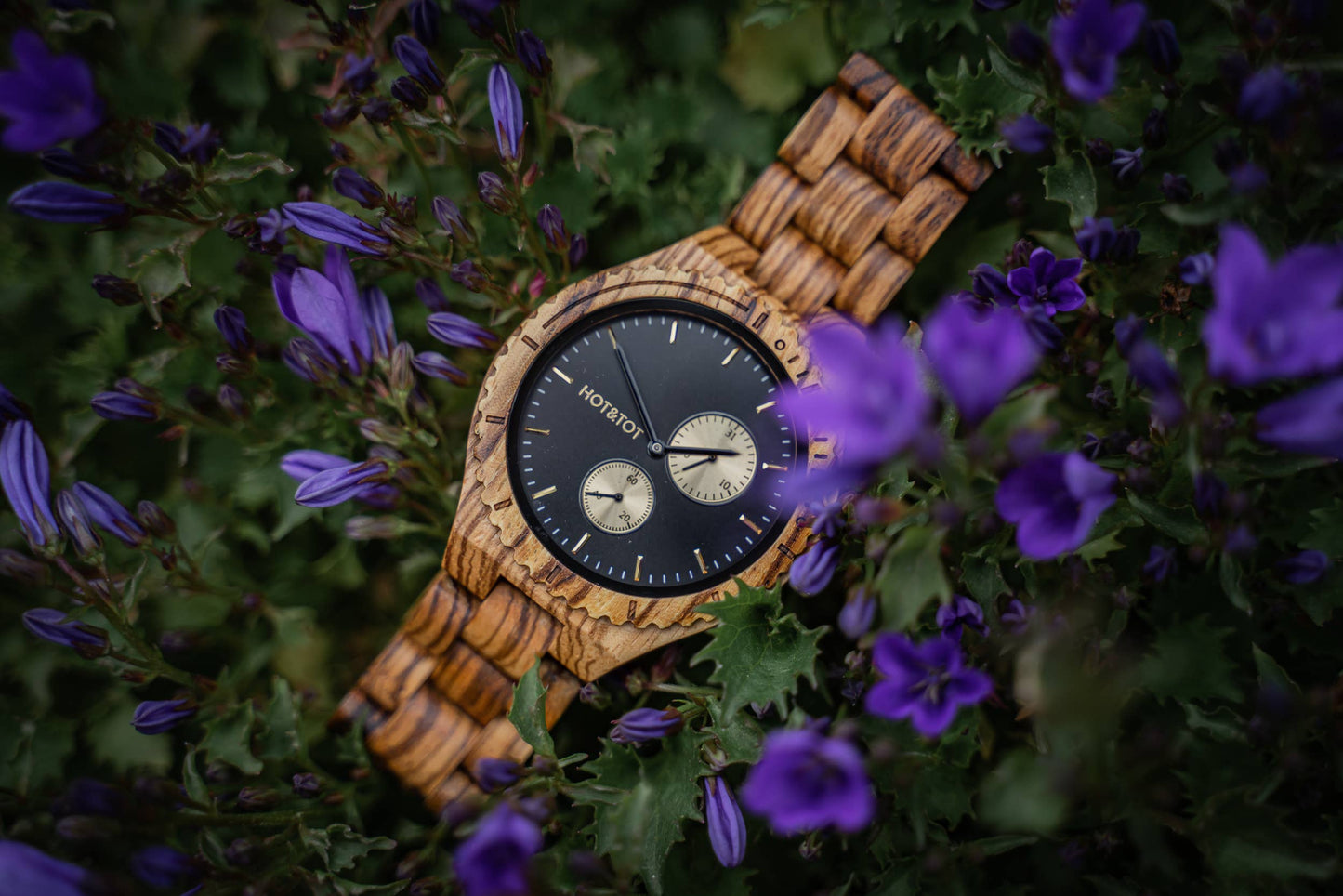 CHRONOS | Wood watch for men | Chronographs | Gold