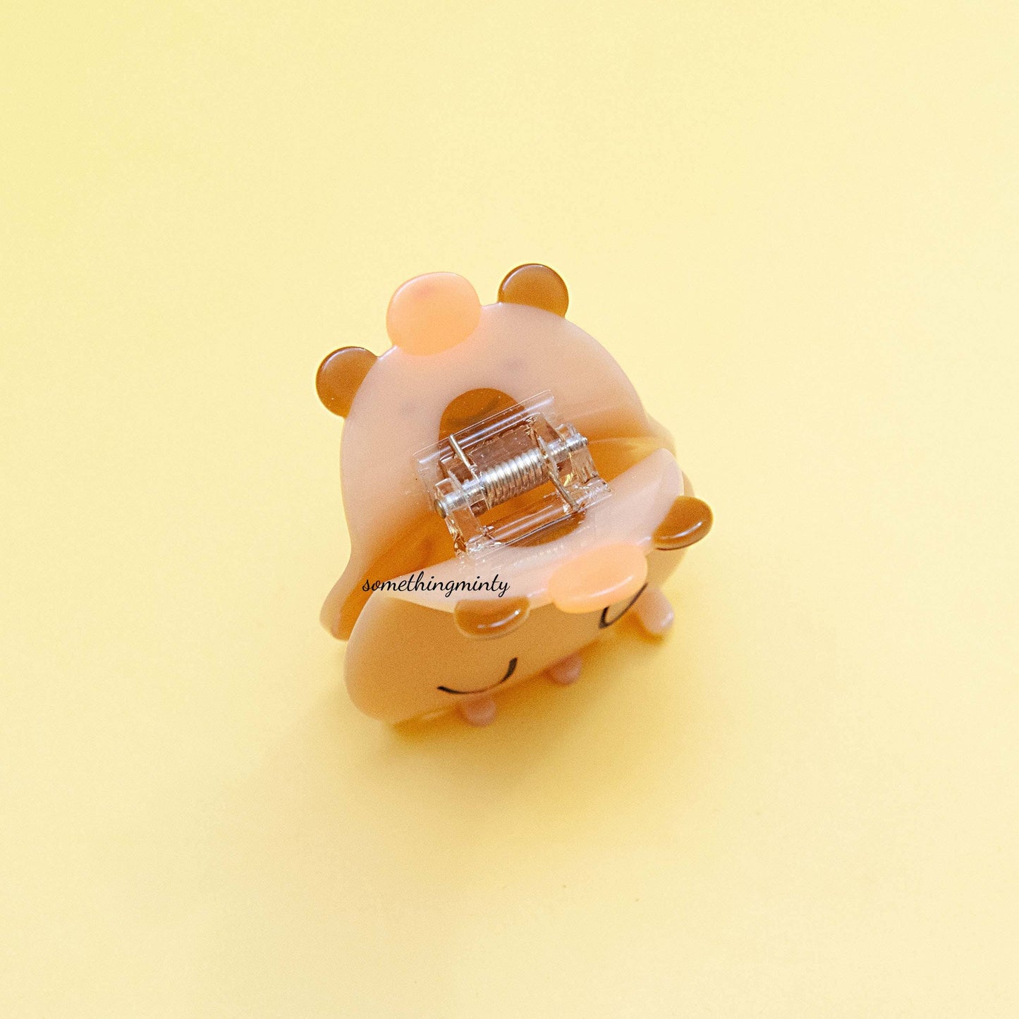 Capybara Acetate Hair Claw