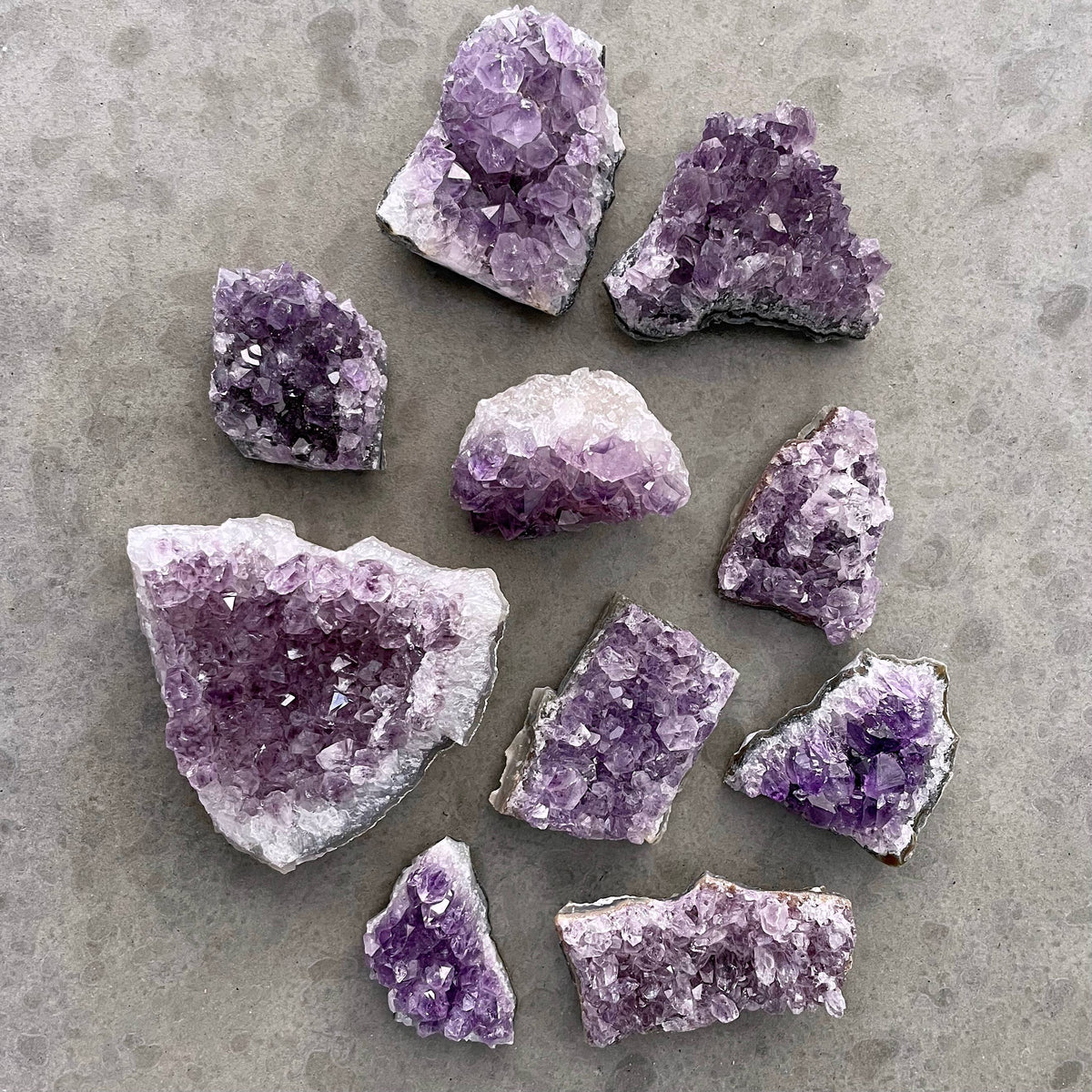 A/B Quality Amethyst Clusters 1lb lot (Crystals & Stones)