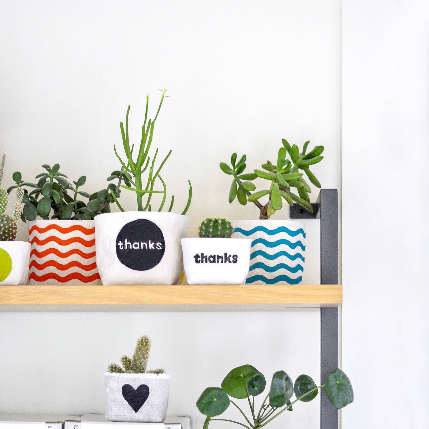 "thanks" Blockprint Canvas Planter—4"