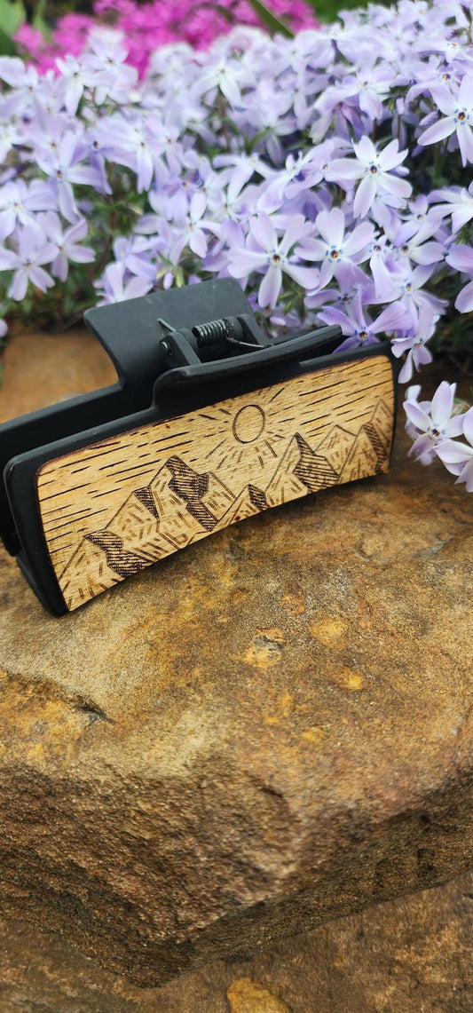 National Park Inspired Mountain 2" and 4" Claw Hair Clip