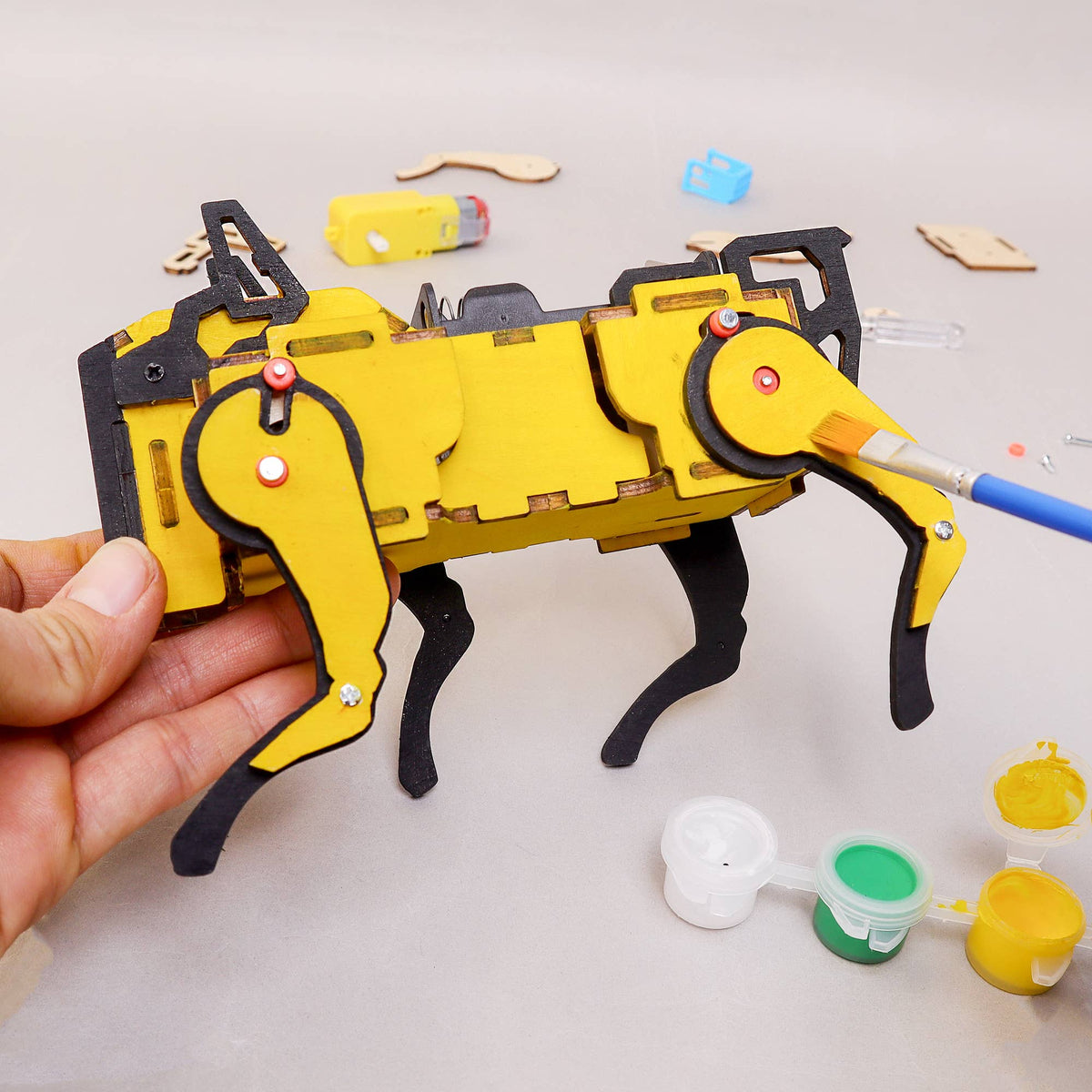 Robot Dog STEM Kit – Sound-Activated DIY Toy