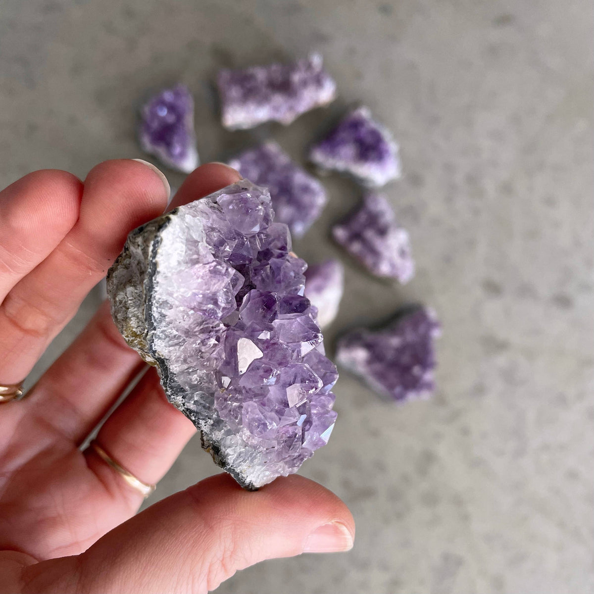 A/B Quality Amethyst Clusters 1lb lot (Crystals & Stones)