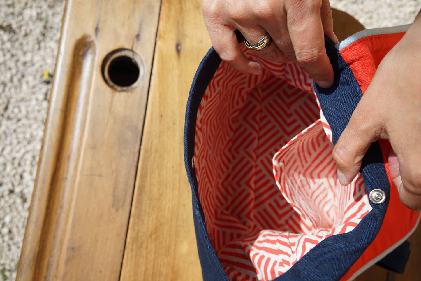 RED/NAVY BLUE RECTANGLE CHILDREN'S BACKPACK