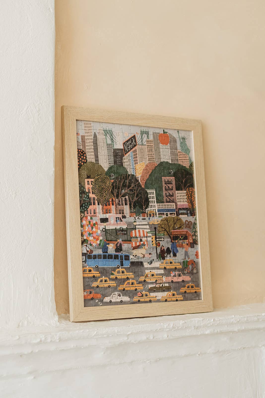 Hello New York! A Look & Find Adventure 200 Piece
