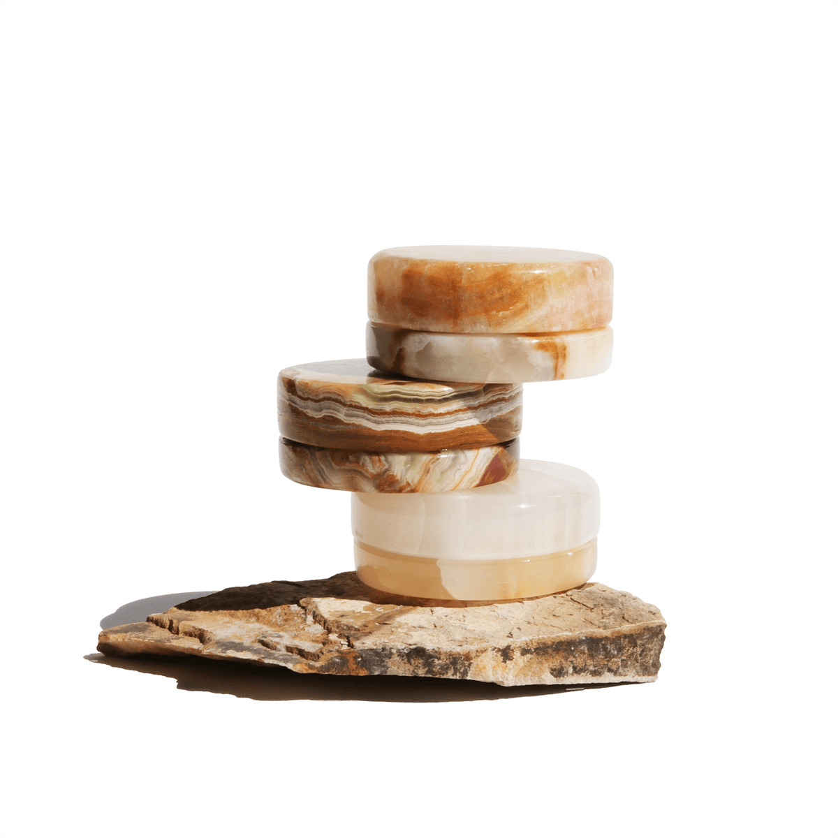 Onyx Jar Solid Perfume - Vetiver Amryis - Keepsake Gift