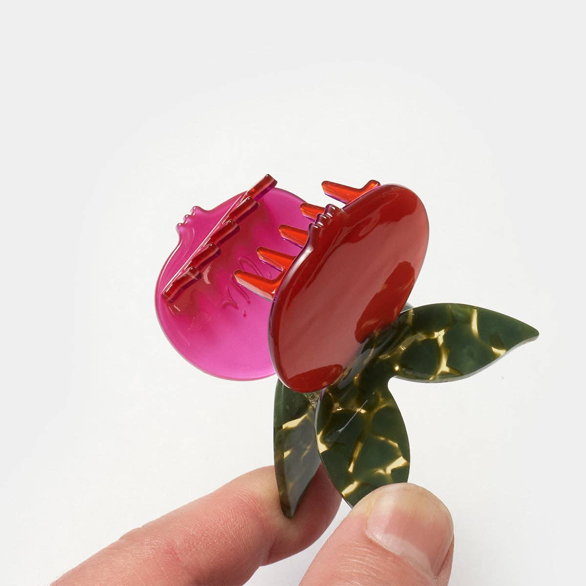 Pomegranate Claw - Red Fruit Hair Clip Butterfly Handle