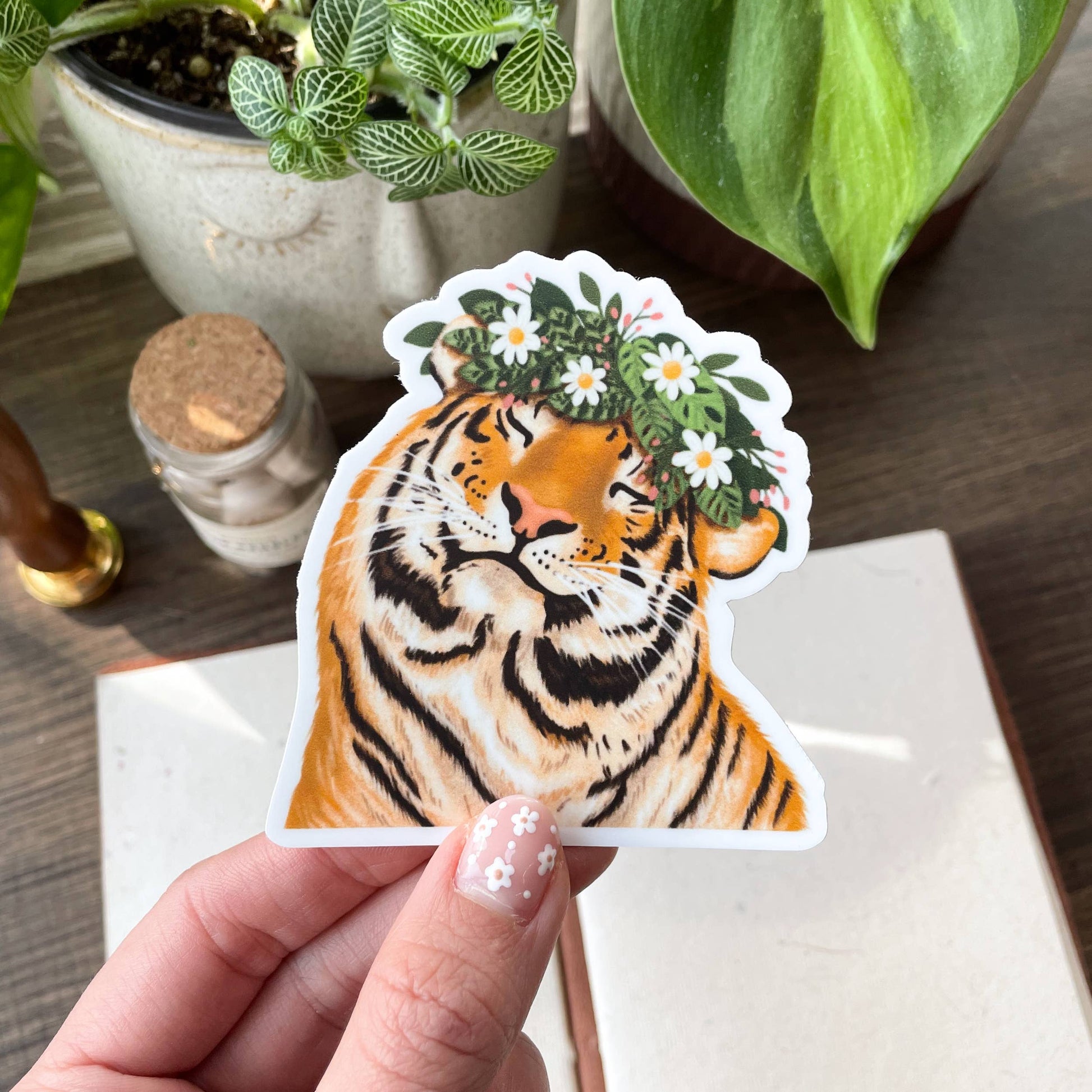 Smiley Tiger Sticker: White