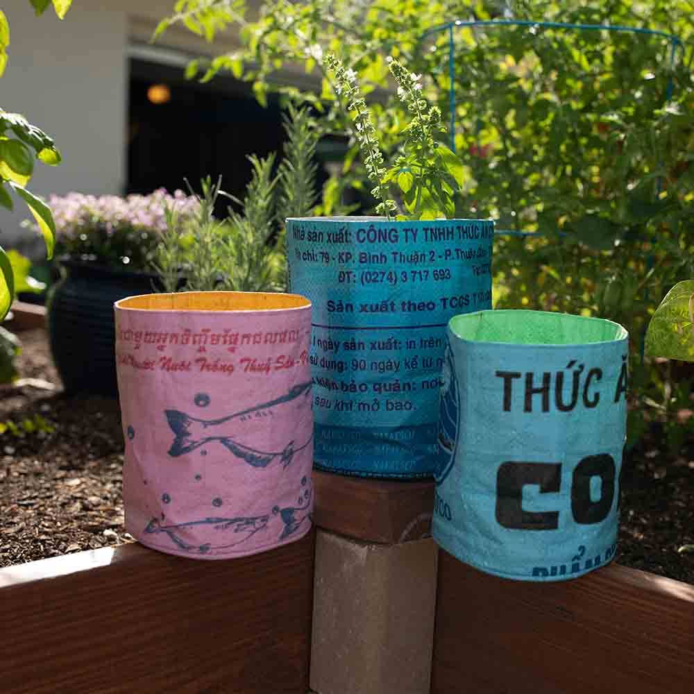 Medium Recycled Planter: Blue-White